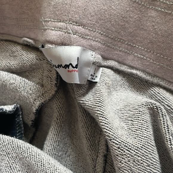 Sweatpants - Picture 3 of 4